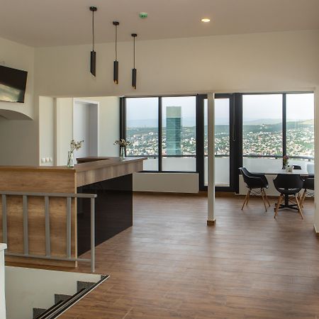 Vista Hotel Tbilisi Eksteriør bilde